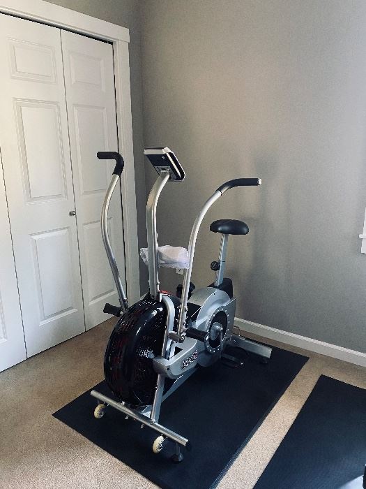 Kenmore Estate Sale March 4 & 5 Bedknobs & Broomsticks Estate Sales