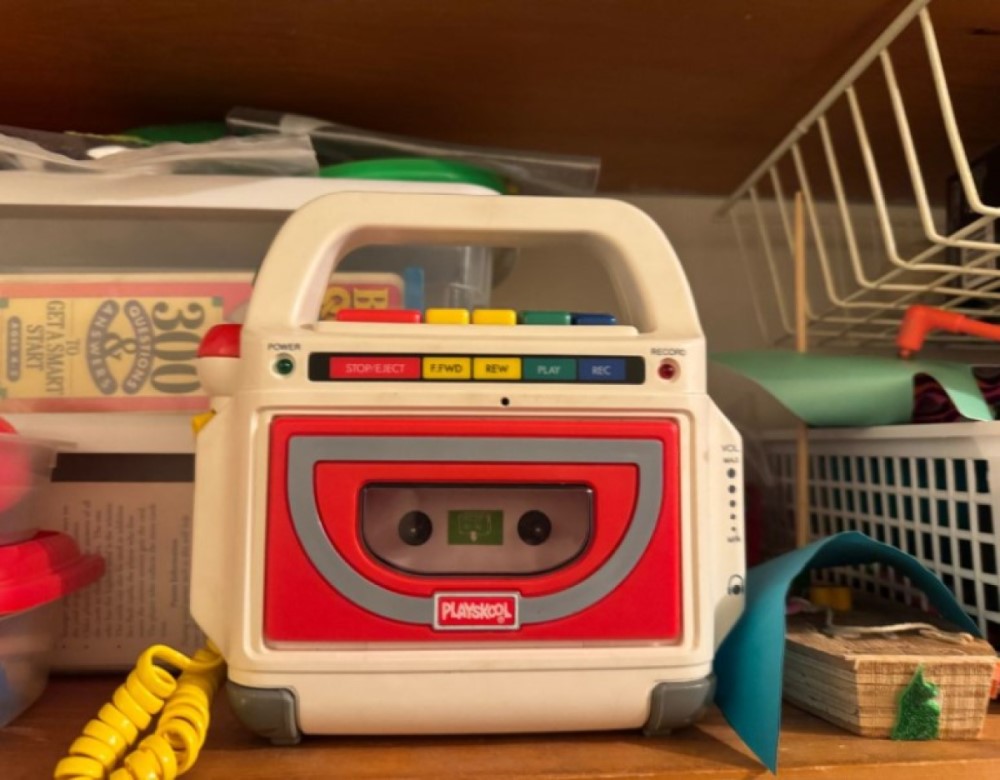 Downsizing finds for estate sale shoppers!!